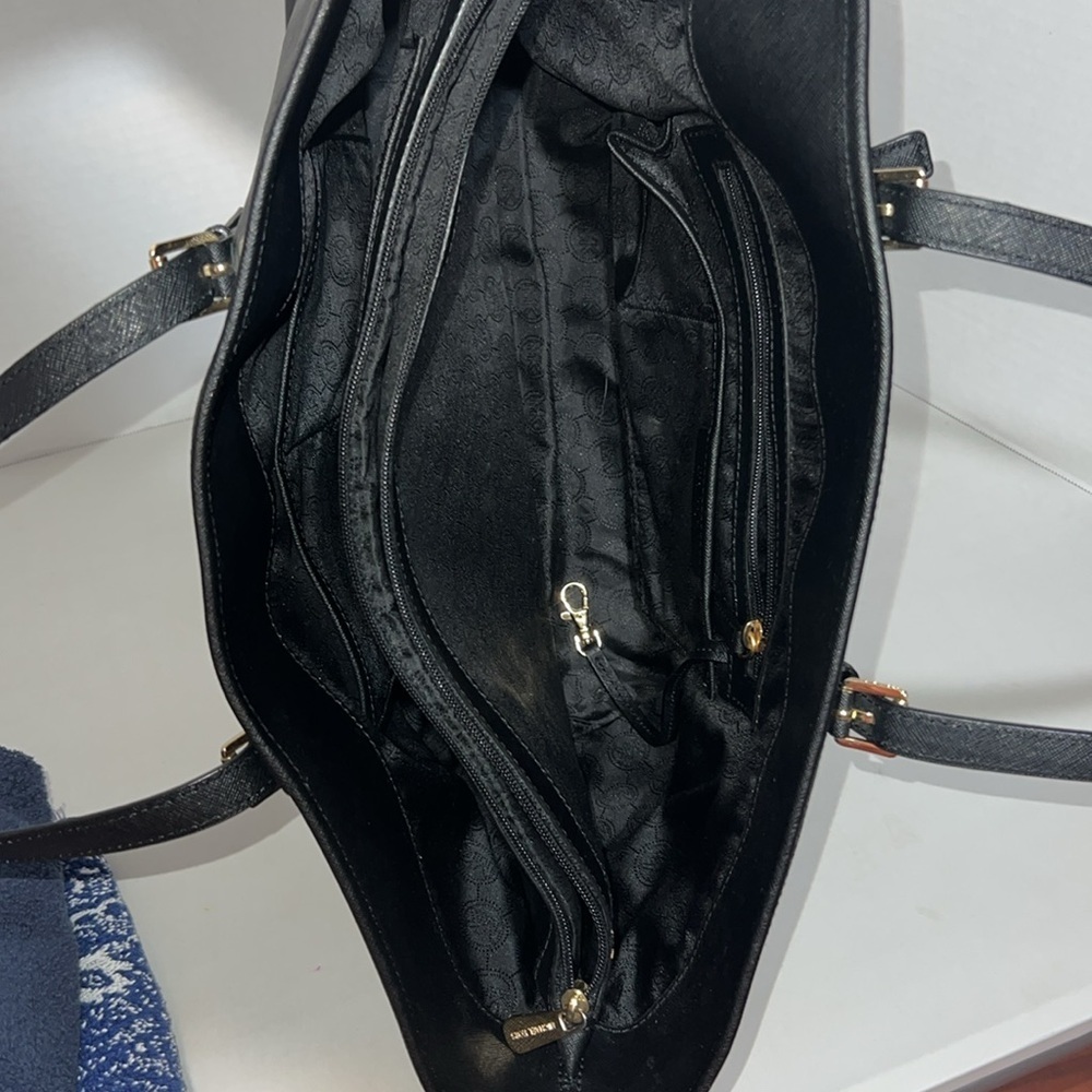 Michael Kors Black Saffiano Large Tote with Gold Accents Size: 11X18 - Picture 7 of 15